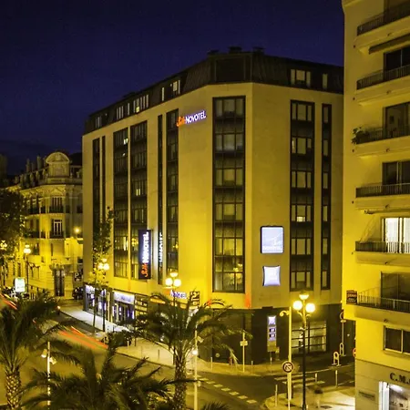 Szálloda Novotel Centre 4*